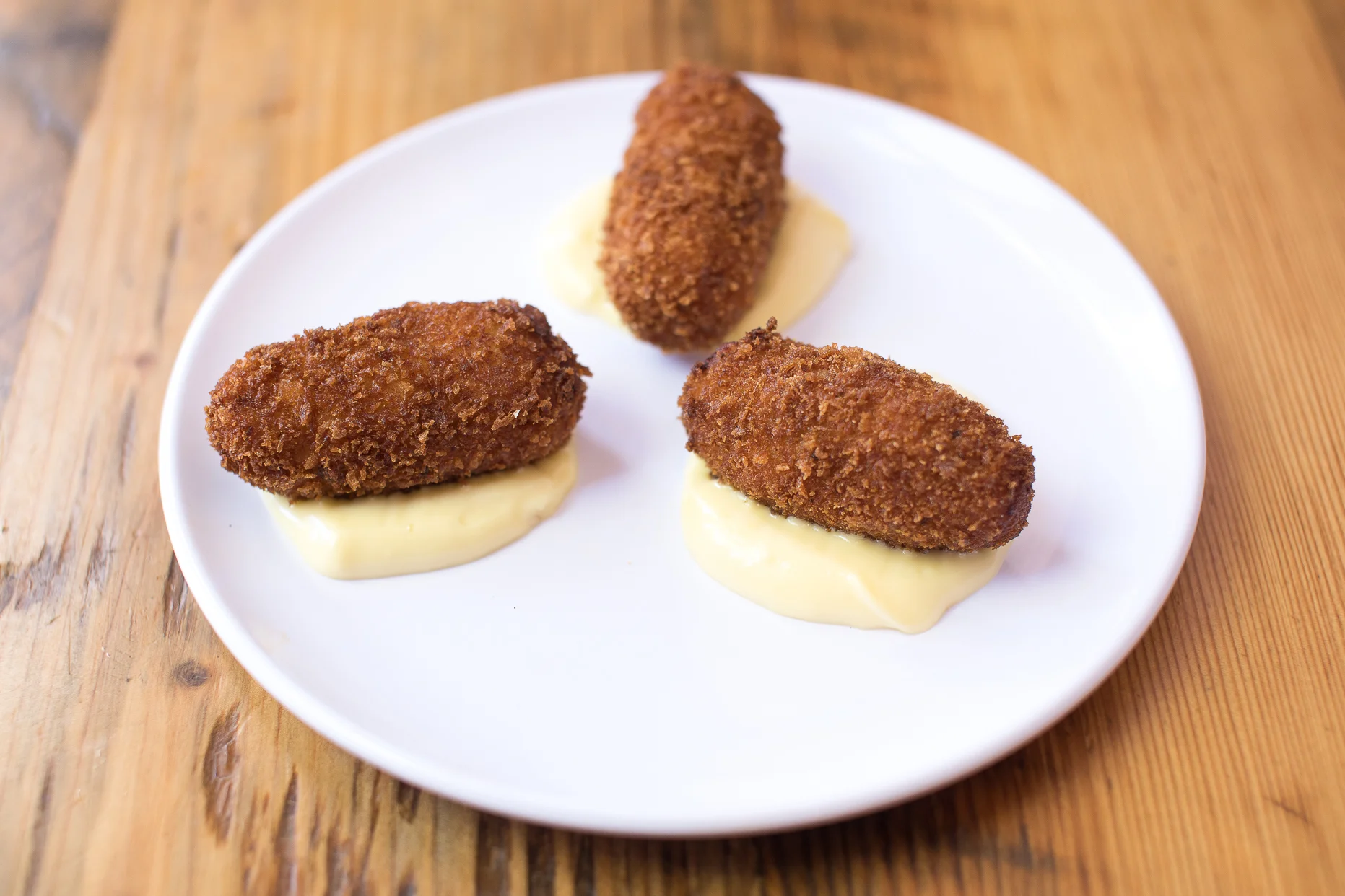 Chicken and serrano ham croquettes